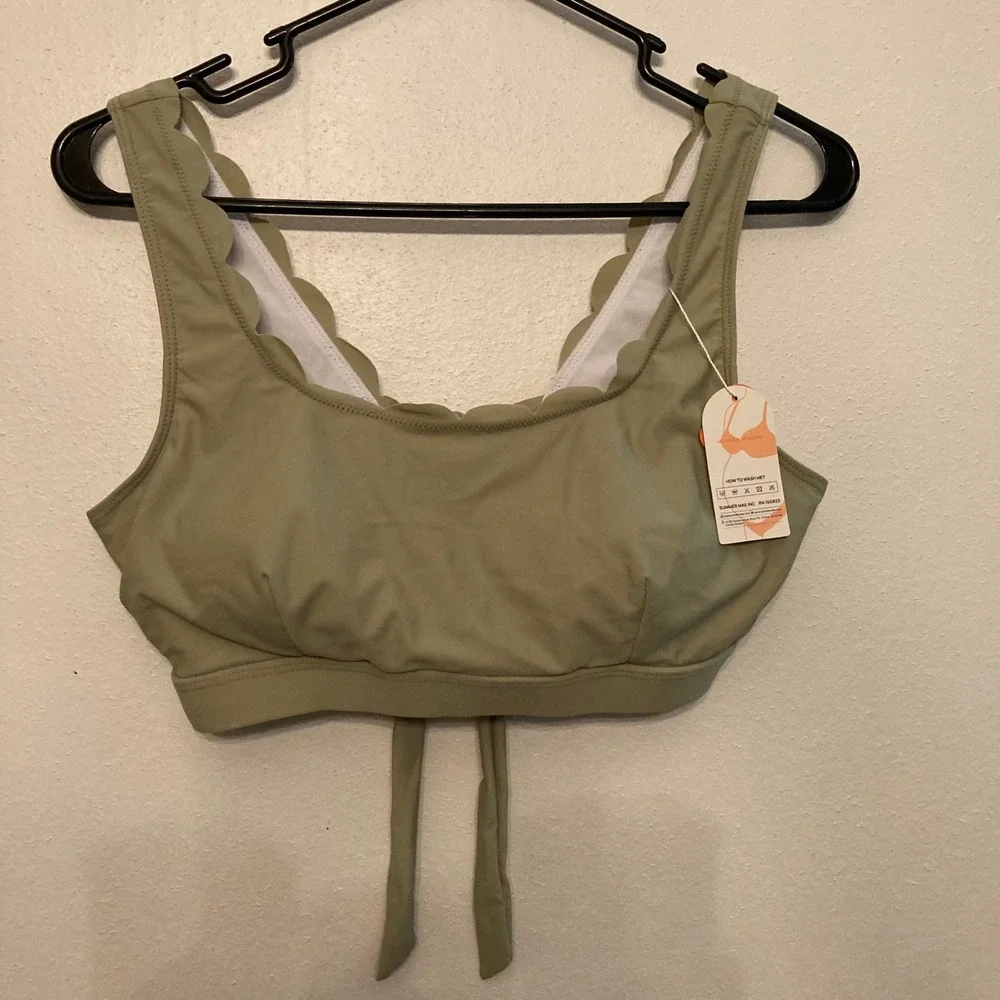 Summer Mae Bikini Top Womens 6/8 Sage Green NEW Scalloped Tie Back Swimwear